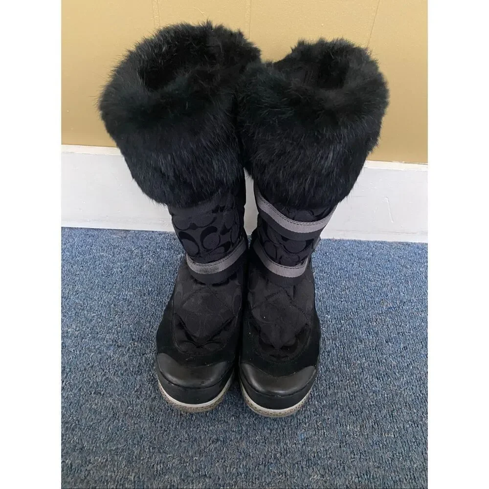 Coach Mariette women 8.5 side zipper boot with fur lining black